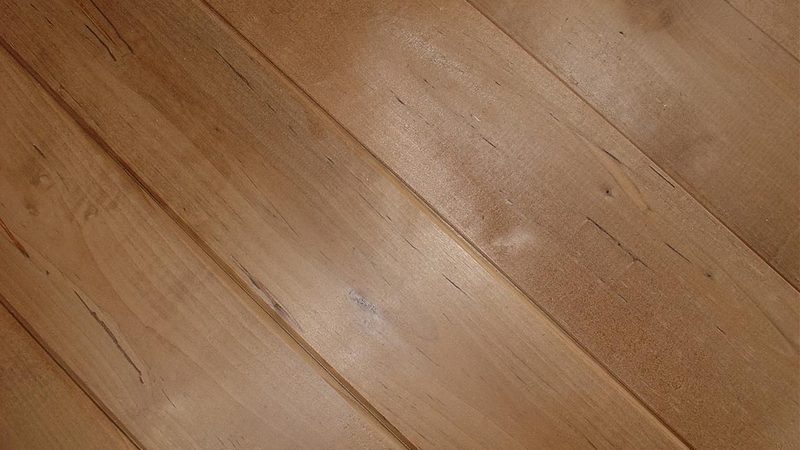 实木复合地板价格差异之谜：揭秘背后的原因